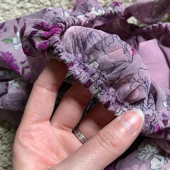 En saison Nwot floral puff sleeve top - Picture 10 of 15